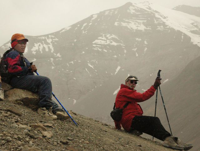 Himalaya Michael McCarthy and sherpa